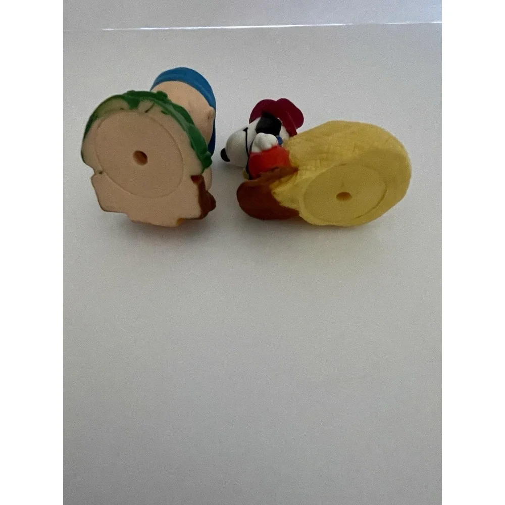 VTG 2 Peanuts Figures 1950 1966 2.5